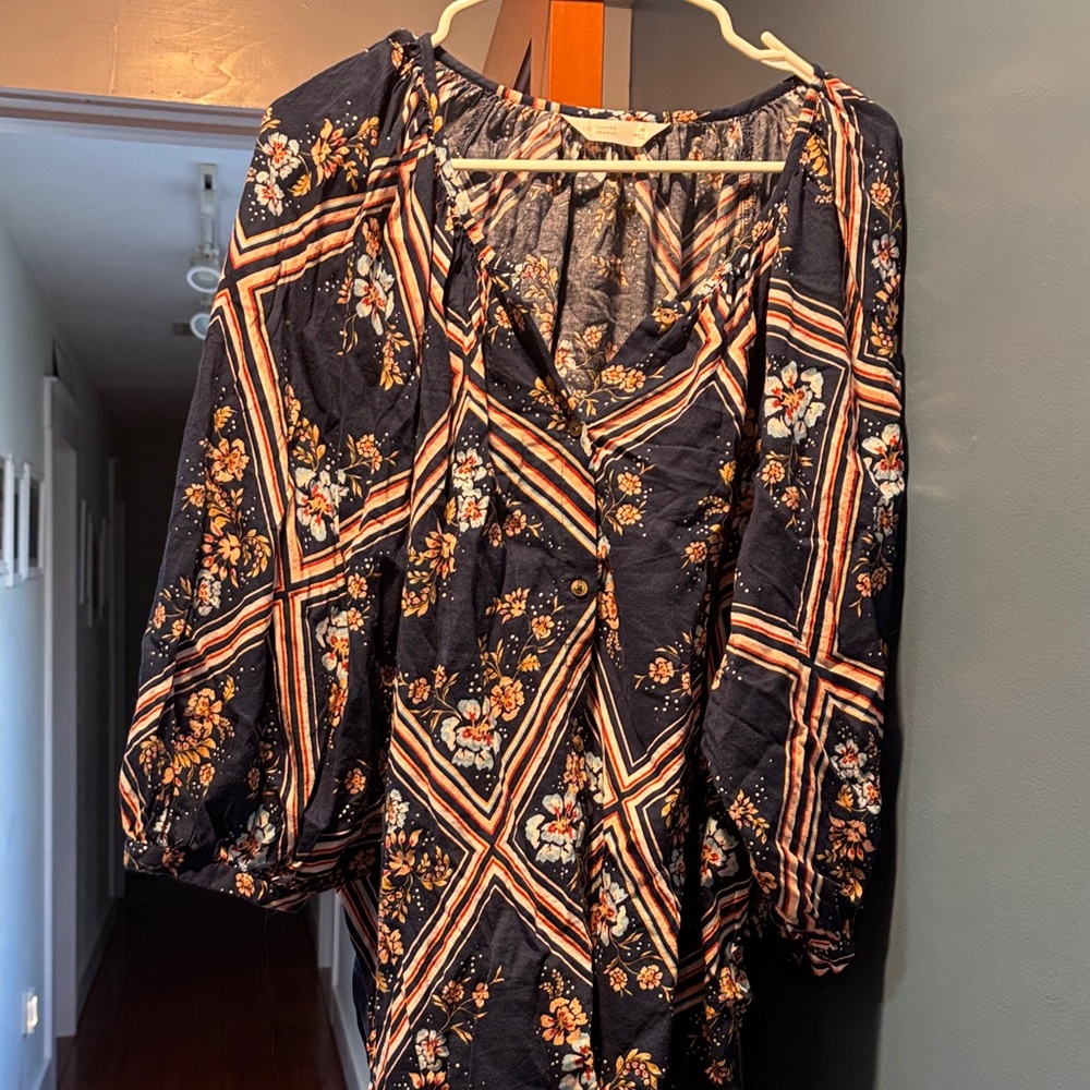 LC Lauren Conrad Blue Floral Blouse